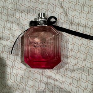 Victoria’s Secret Bombshell